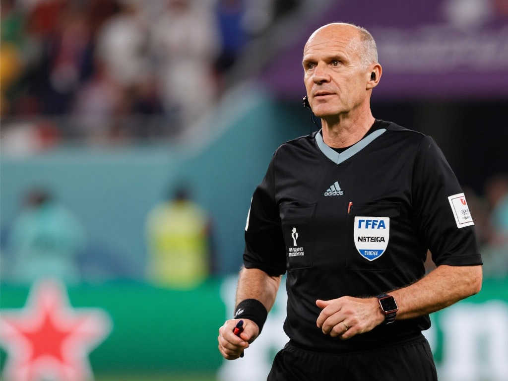 马齐尼亚克驳斥判罚争议回应传闻：纯属虚构