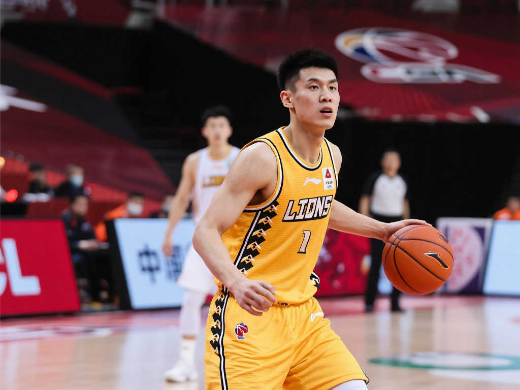 总决赛G1广厦失利，孙铭徽三分9中0仅获5分，职业生涯蒙阴影？